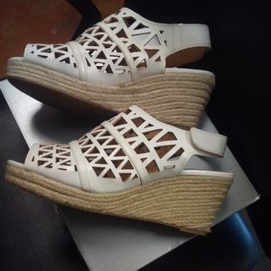 Womens ComfortView Espadrille Sandals Size 9.5M White Wedge Heel Open Toe